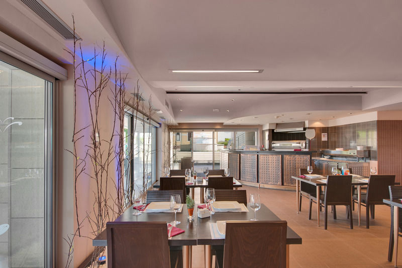 Maistra Select Riva Apartments Vrsar Extérieur photo